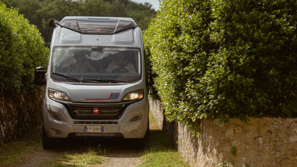 <img src="images/campervermietung.jpg" alt="Unsere Flotte von Campervans zur Miete in der Schweiz">