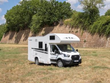 <img src="images/campervermietung.jpg" alt="Unsere Flotte von Campervans zur Miete in der Schweiz">