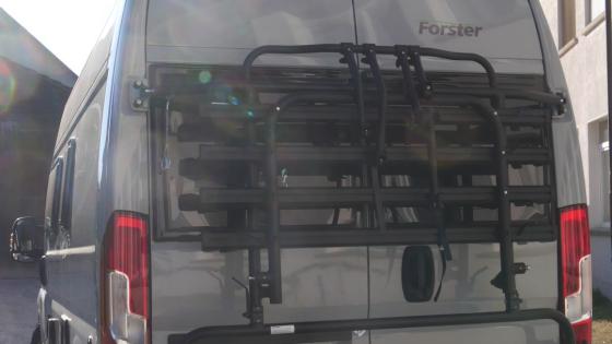 "Heidi" alles mit dabei! Fahrradträger mit 70Kg Nutzlast. Markise, TV und Wlan-Anlage, Campingtisch und Stühle